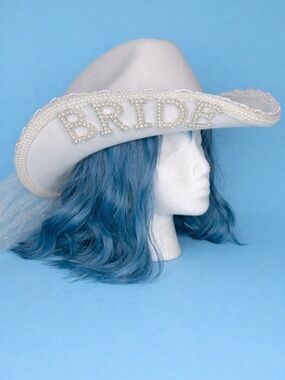Bachelorette Bride Pearl-Embellished White Cowboy Hat